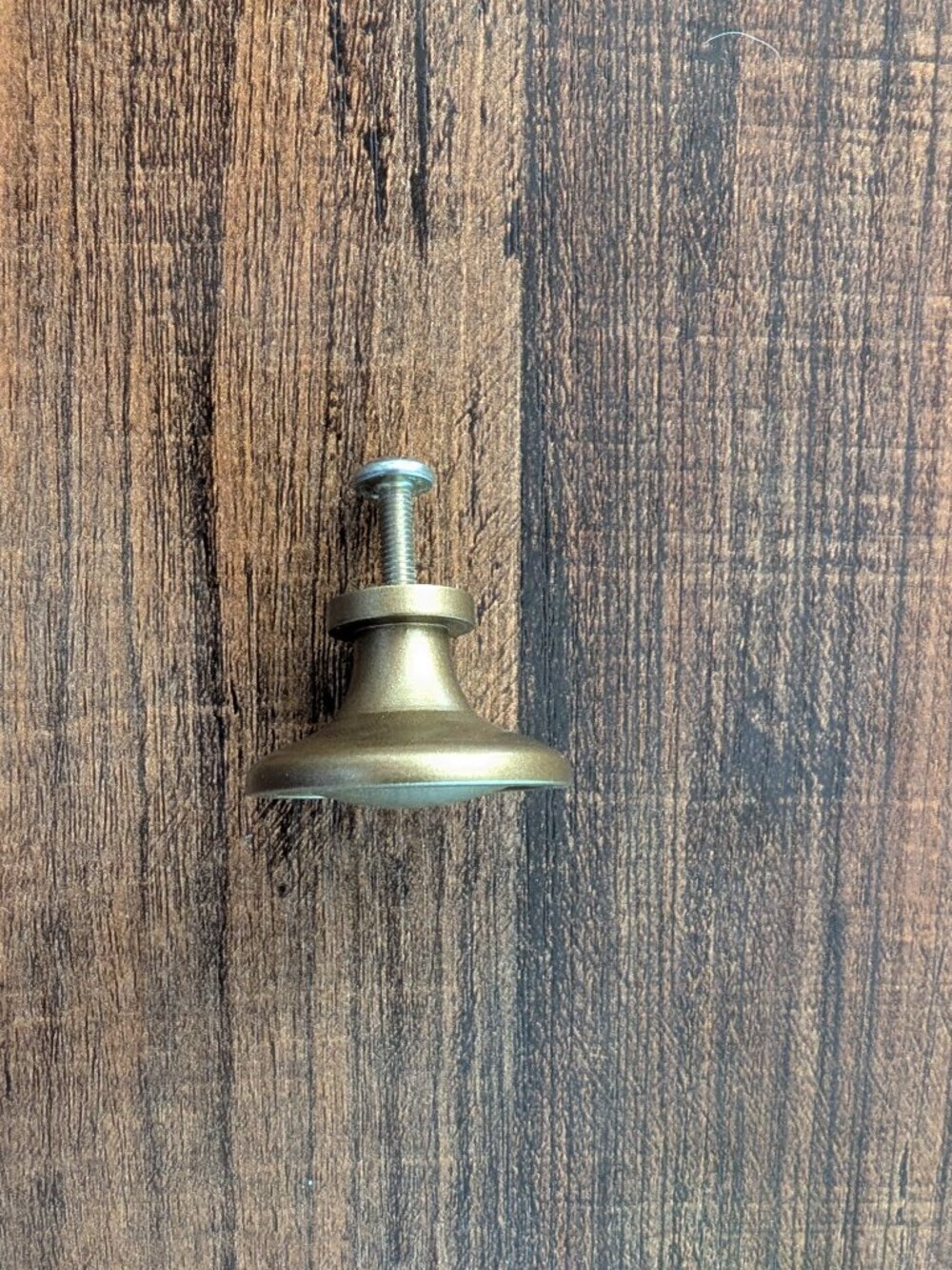 Gold knobs - Picture 2 of 5